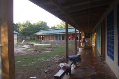 ESCUELA PRIMARIA EN HAITI 015