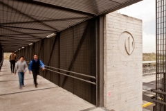 ESTACIÓN DEL METROBÚS CENTRO CULTURAL UNIVERSITARIO 004