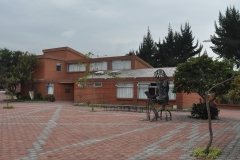 EG2 BIBLIOTECA INICIAL8275