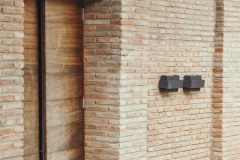 EXTERIOR CABAÑAS MORADAS