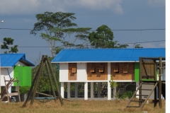 ECOBARRIO LAGO AGRIO 008