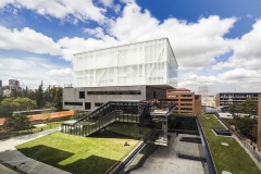 57c0b9db2a2bd4