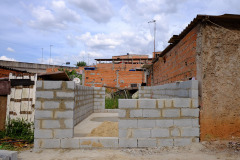 7HABITAÇÃO EMERGENCIAL PERMANENTE