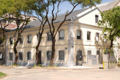 VISTA EXTERIOR 2 RECUPERACION PATRIMONIO INDUSTRIAL PLANTA CAPURRO ANCAP EDIFICIO ADMINISTRATIVO ALCOHOLES DEL URUGUAY