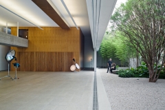 STUDIO SC 020