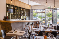 VISTA INTERIOR 1 TINTO BLANCO WINEBAR+SHOP