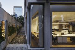 EXTERIOR VENTURA OFFICE