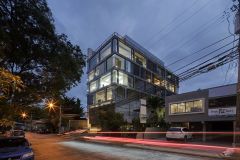 EXTERIOR VENTURA OFFICE